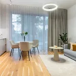 Uus Korter Rannarajoonis Apartment