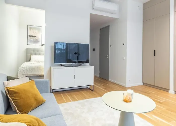 Apartment Uus Korter Rannarajoonis *